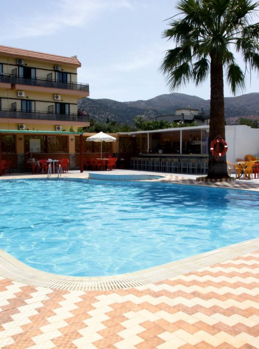 triton garden hotel malia kreta